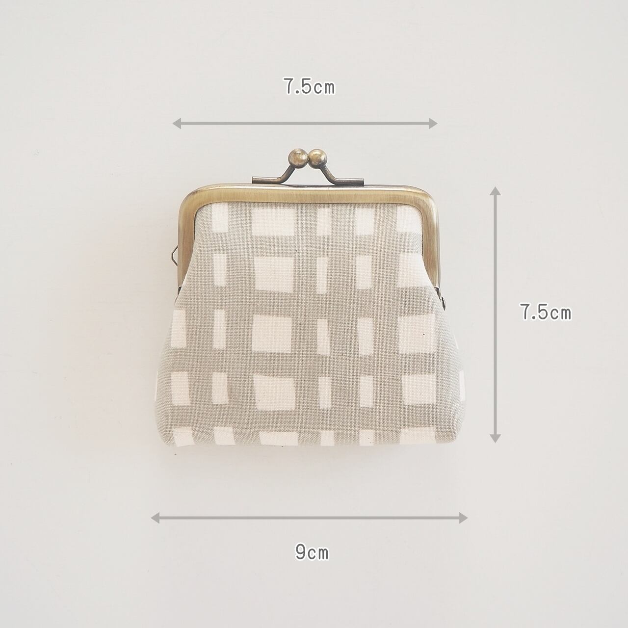 □フランスヴィンテージのがま口コインケース / ヘリンボーングレー