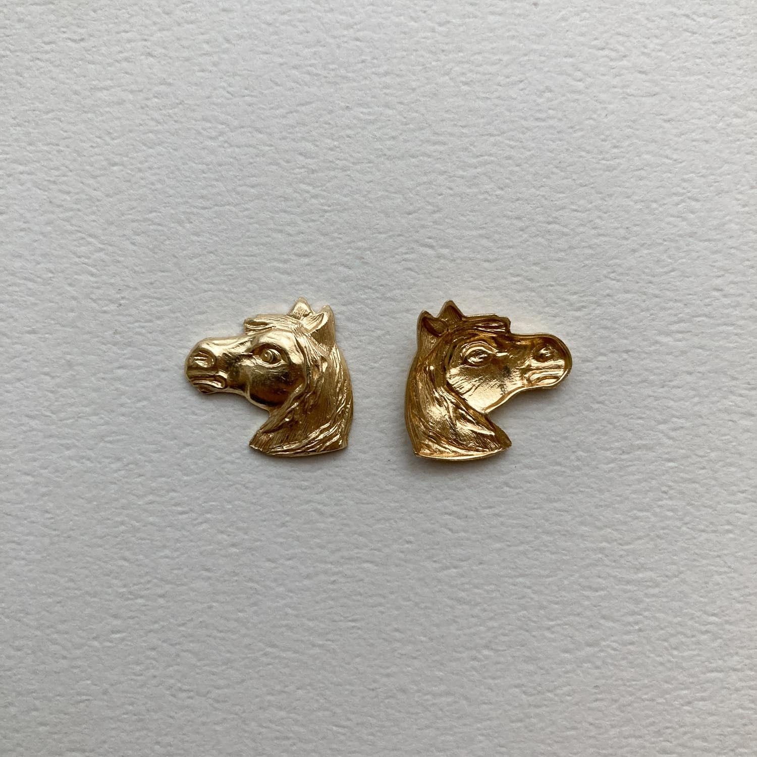 最終入荷〉USA真鍮 凛々しい馬の顔パーツ | Dua-アクセサリーパーツ