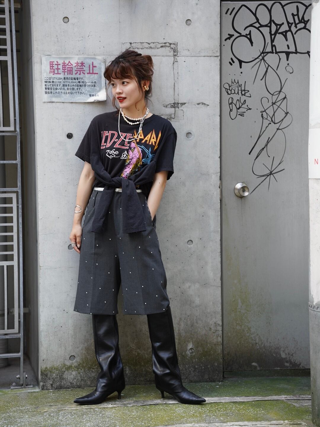 MAISON SPECIAL(メゾンスペシャル) “Studs Worsted Shorts”