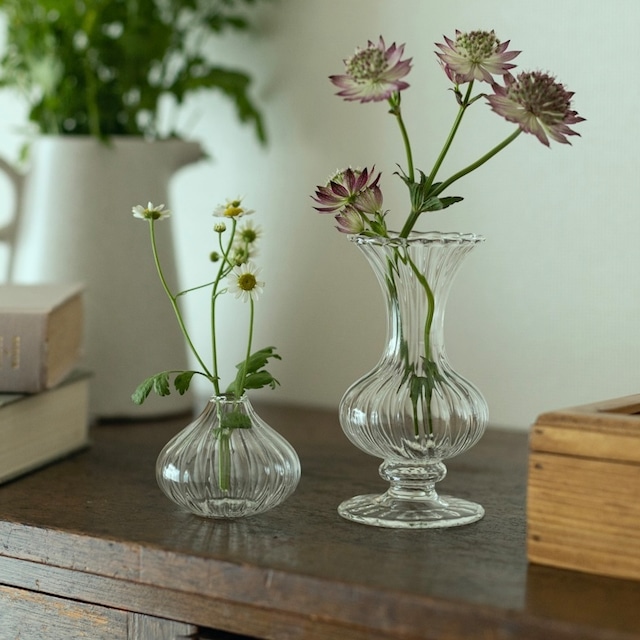 再入荷【wells.】Glass flower vase (L) 再入荷【wells.】Glass flower vase (L)