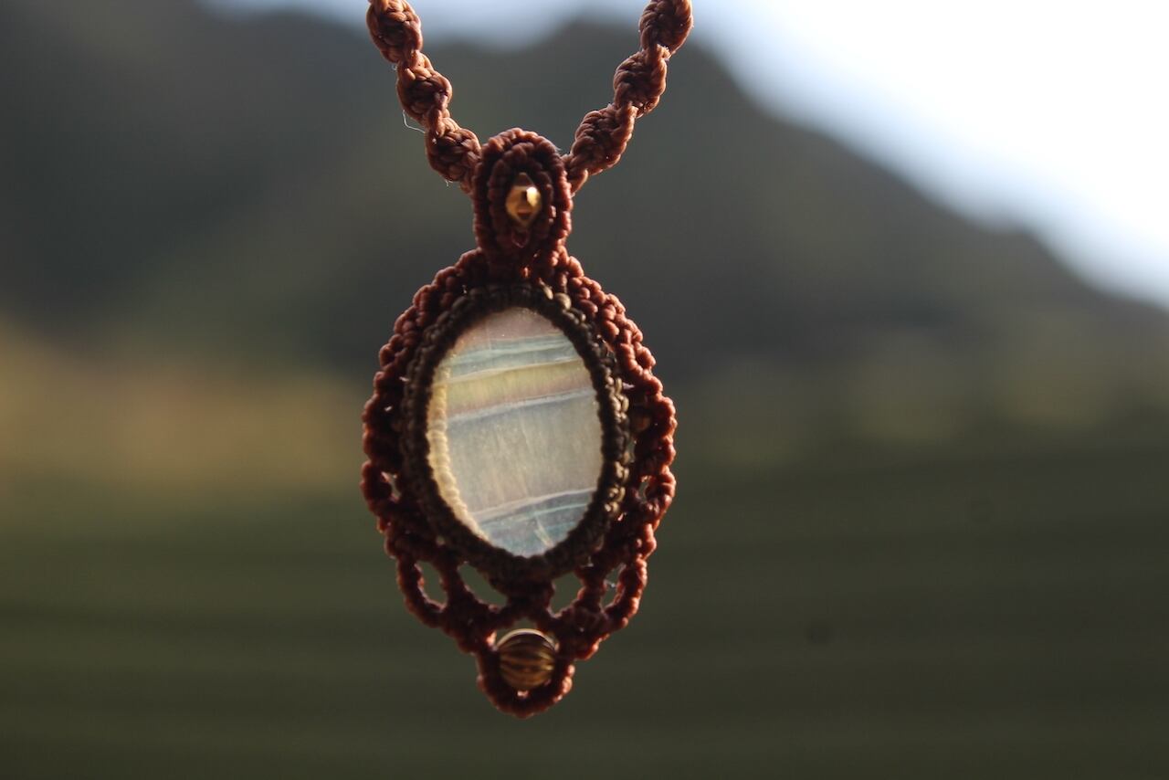 Fluorite micro macrame pendant