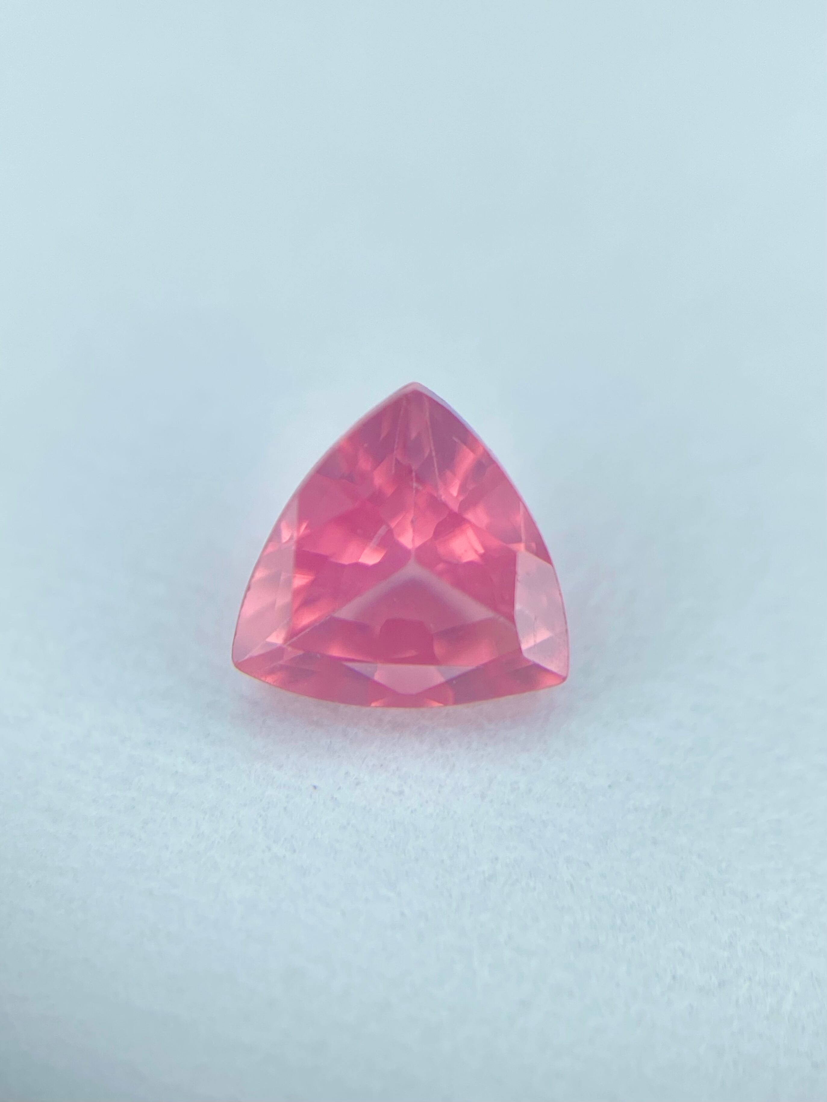 シルキーピンクスピネル 0.35ct ルース | シークレットベース Secret Base
