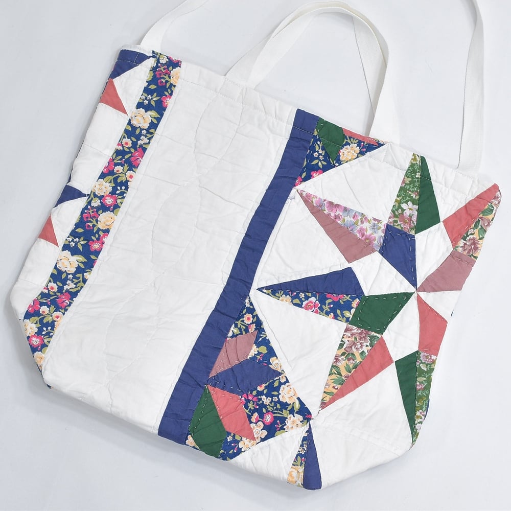 Remake リメイク 2way トートバッグ パッチワークキルト ハンドメイド スター 花柄 エコバッグ ショルダー ユニセックス ホワイト マルチカラー USED ヴィンテージ ビンテージ 古着