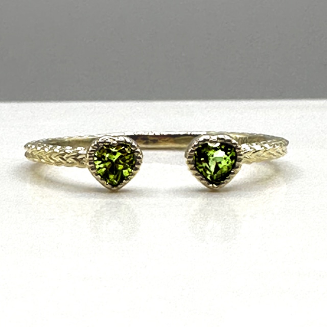 K10　PERIDOT HEART OPEN RING