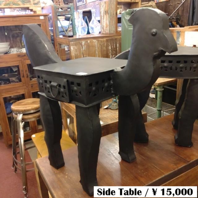 【One-of-a-kind Item】Iron Peacock Indnesia Made of Iron　 Side Table Antique Style　Changes over time　Display　Interior goods