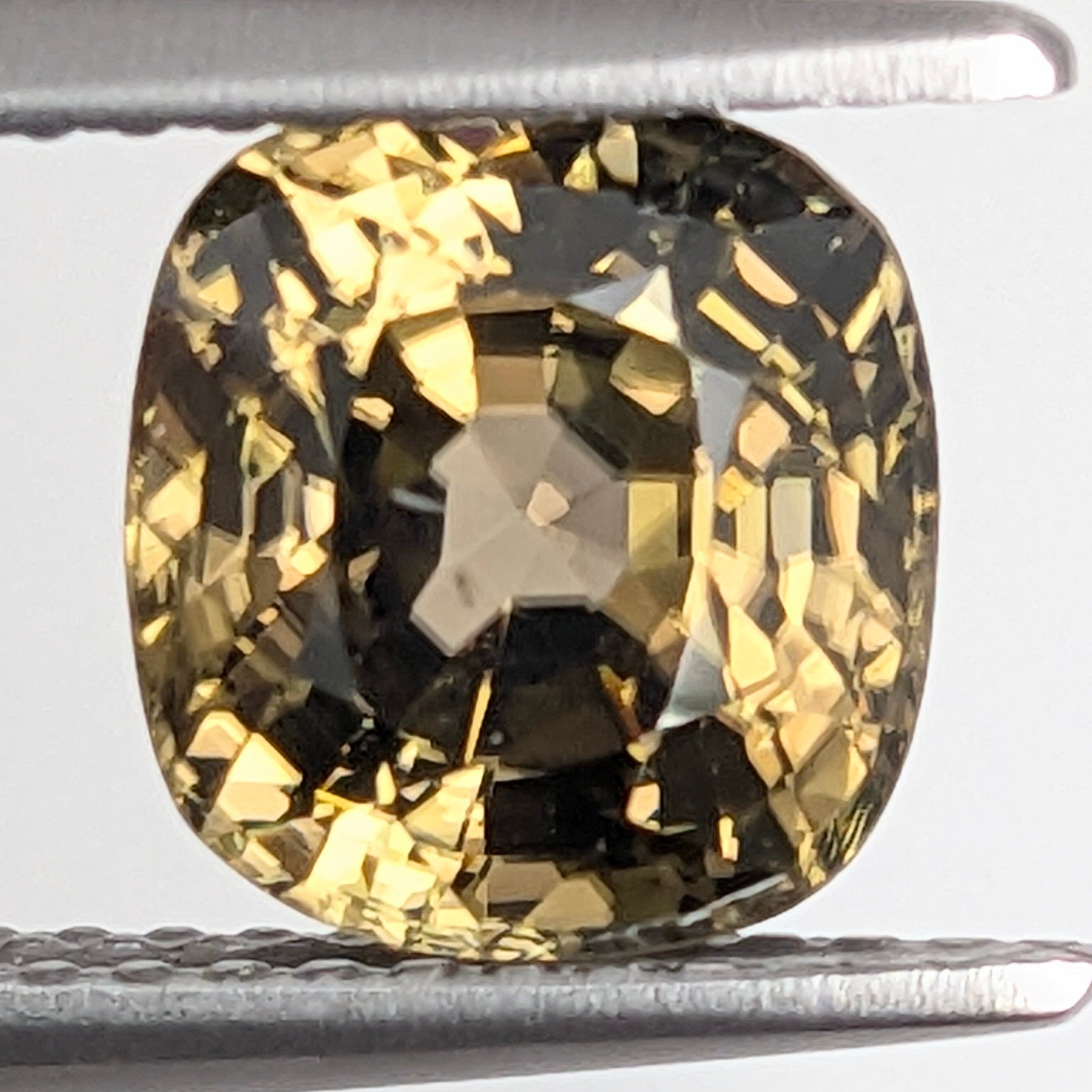 ジルコン 3.25ct 【PRO206034】 | Gem's Subculture ジルコン 3.25ct 【PRO206034】 | Gem's Subculture