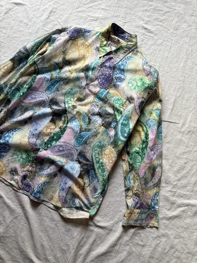 ”PAUL SMITH" Colorful paisley shirt