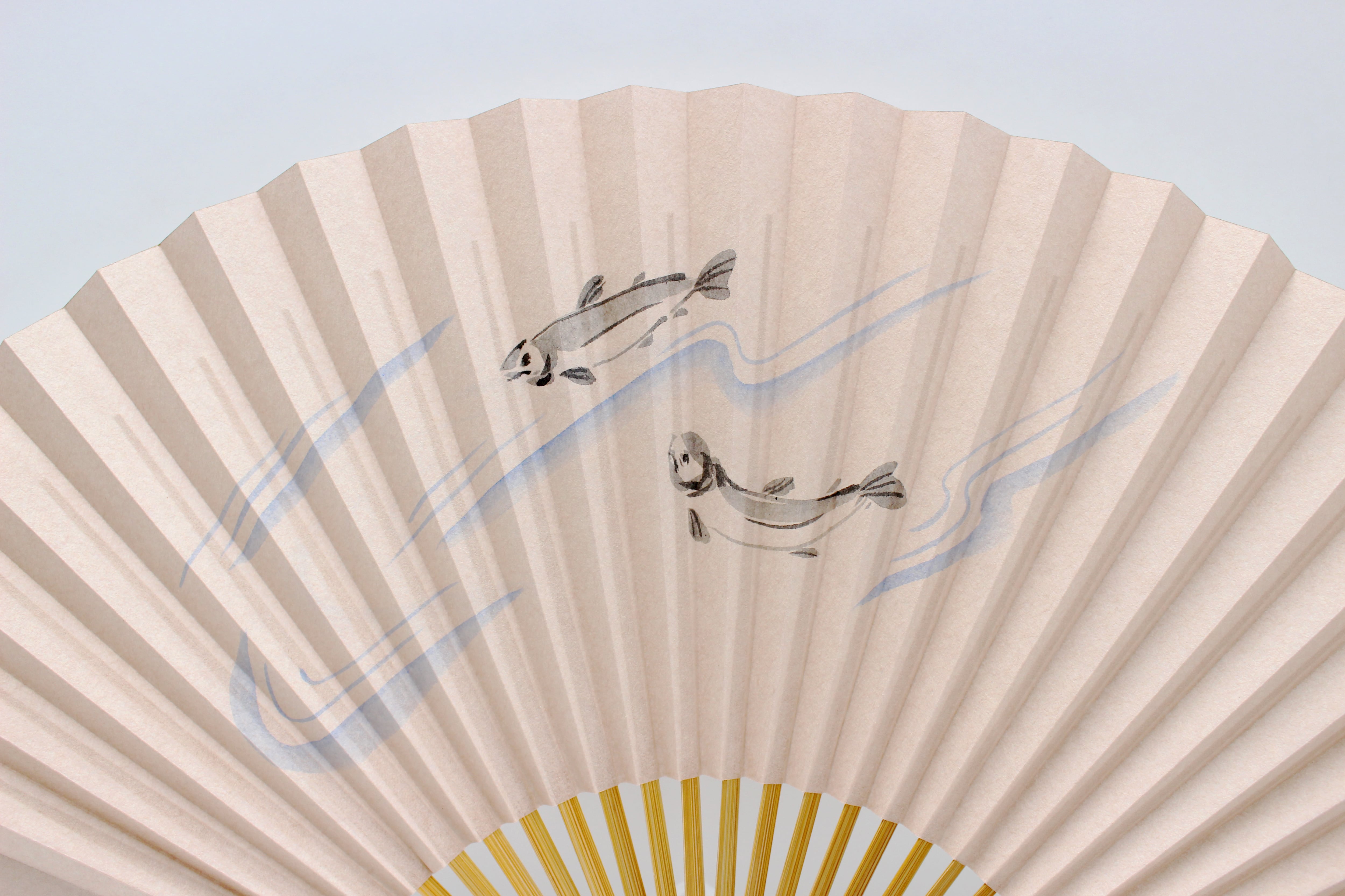 ツートンカラー 流水鮎【 京扇子 職人手描き 】 ※送料無料 | 【京扇子