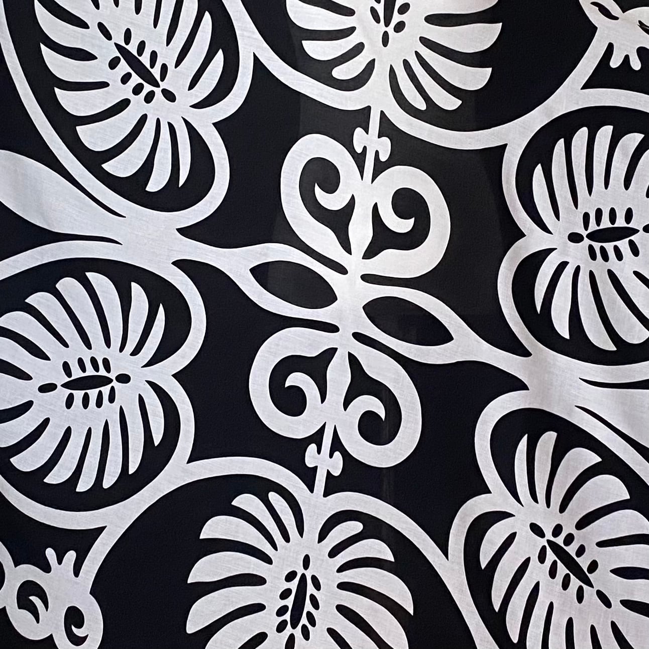 パレオ 【HAWAIIAN QUILT-BLACK-WHITE】ハワイ直輸入 パレオ 大判
