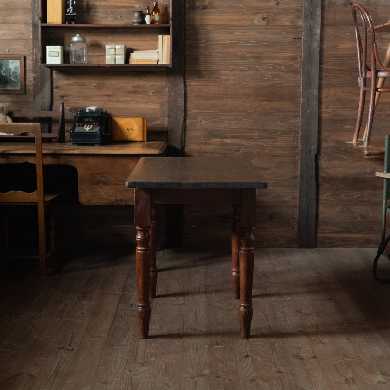 Table / テーブル〈 ダイニングテーブル・机・作業台・デスク・店舗