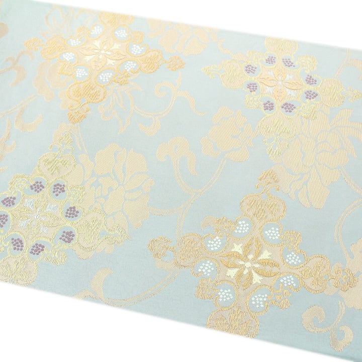 西陣の名門【山口美術織物】 エレガントな帯姿に ご結婚式・お茶会にも