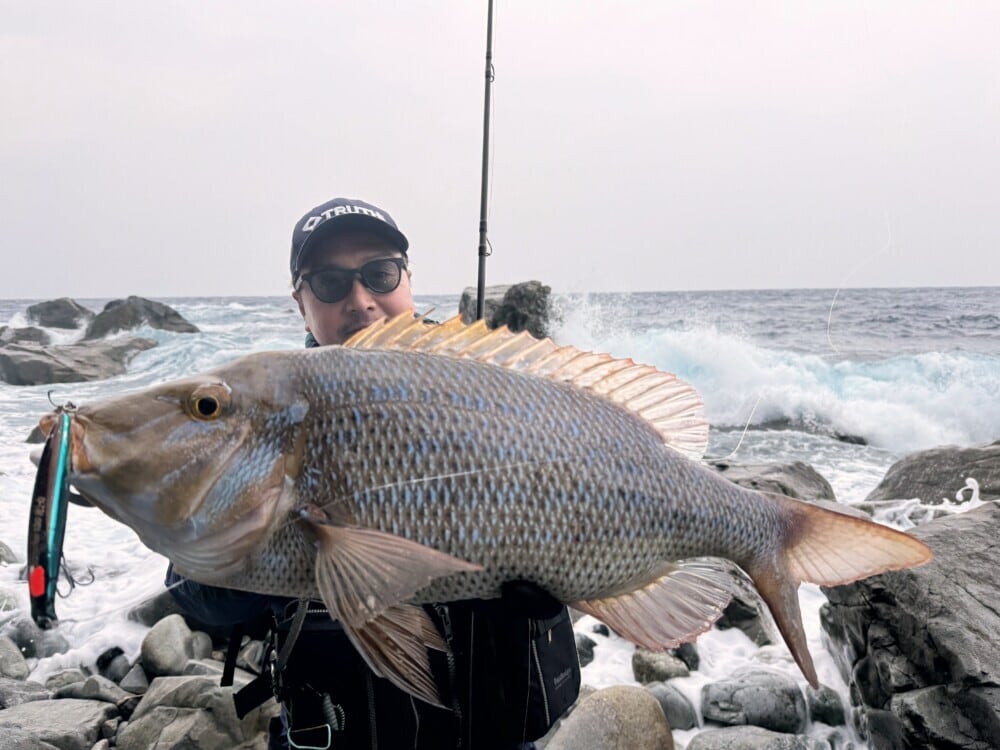 TRUTH JAPAN BlackDimension 103 Medium Heavy (ROCK SHORE BLUE