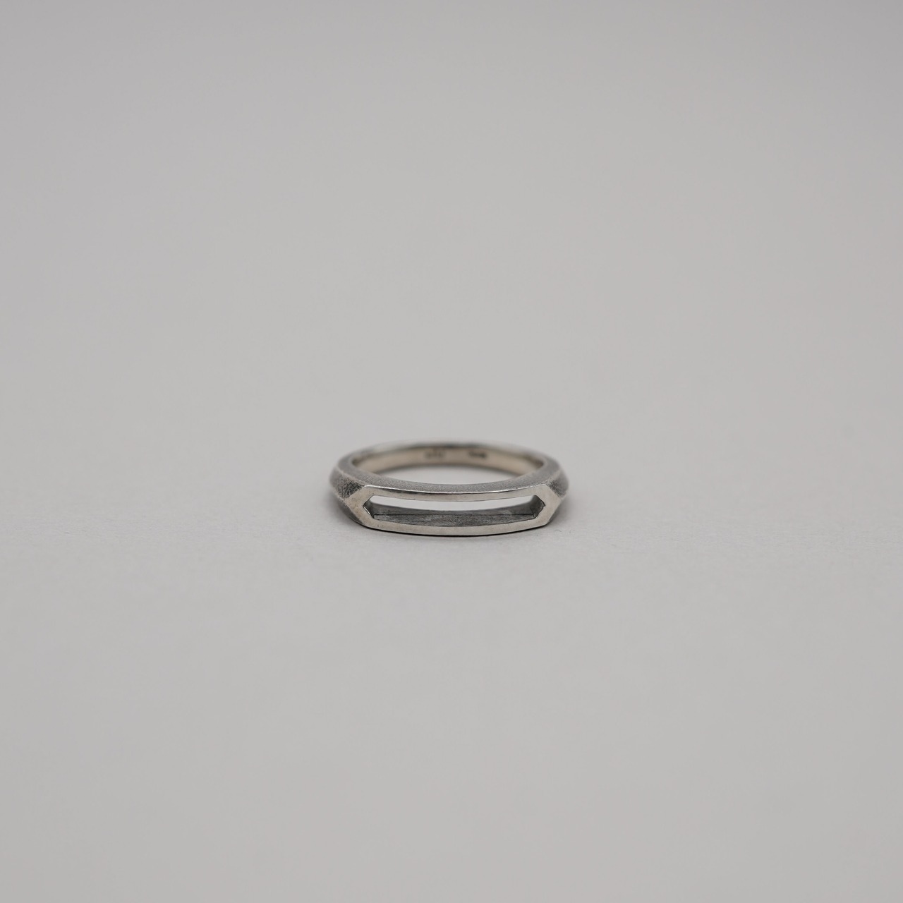uro　（SV925）　Ring　A