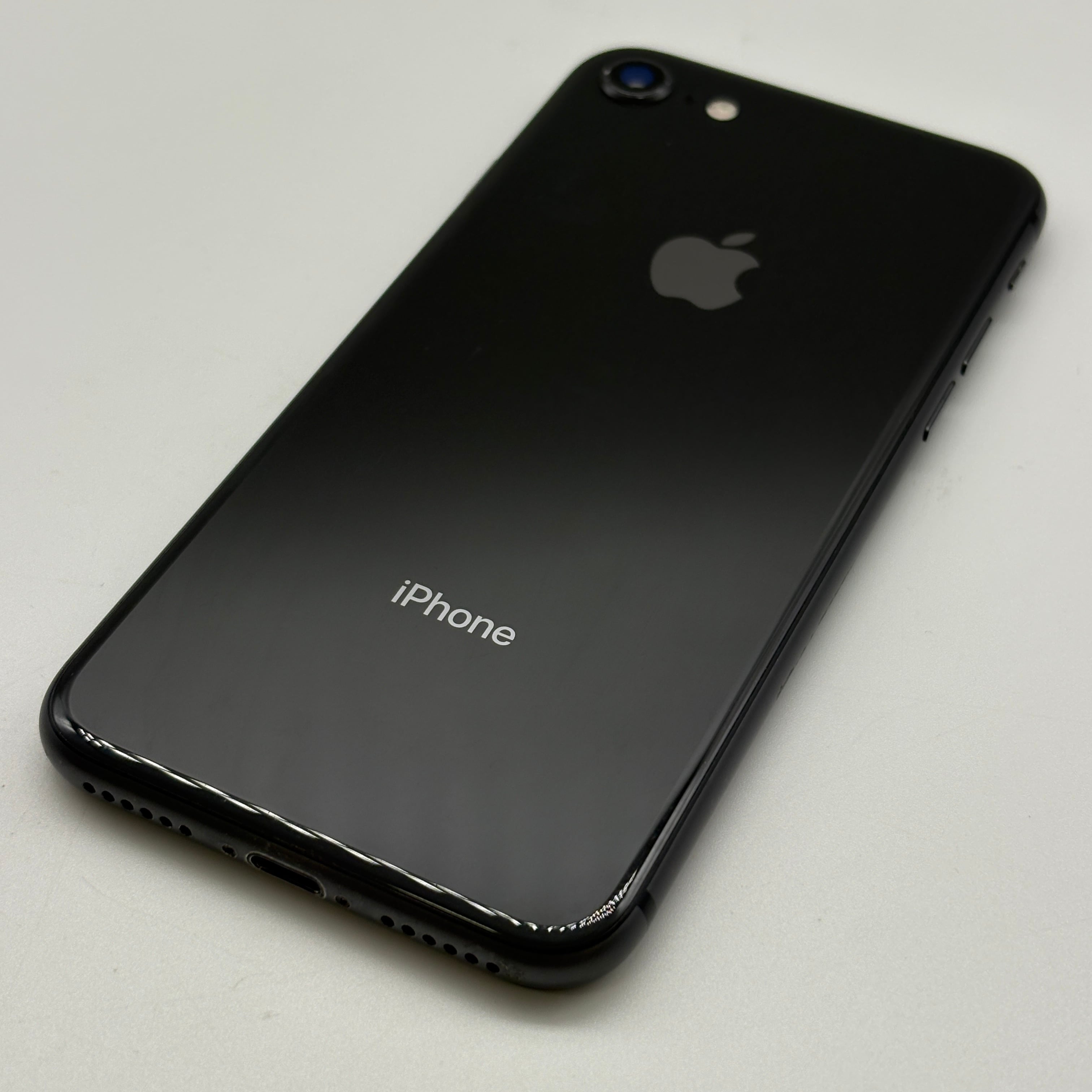 iPhone8 64GB ブラック アイフォン本体 SIMフリー SIMロック解除済み