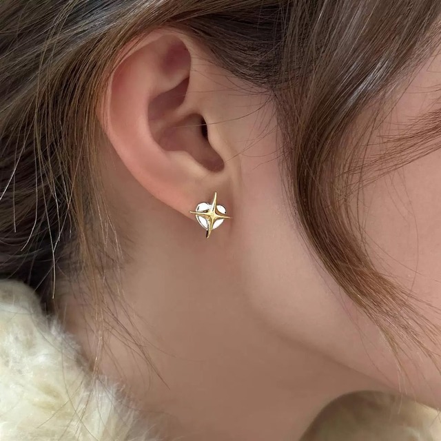 heart star  pierce/ハートスター　ミックスカラーピアス　バレエコア　大人かわいい　韓国アクセ　シンプルピアス　y2kアクセサリー　秋冬ピアス　おしゃれ　LL24122001