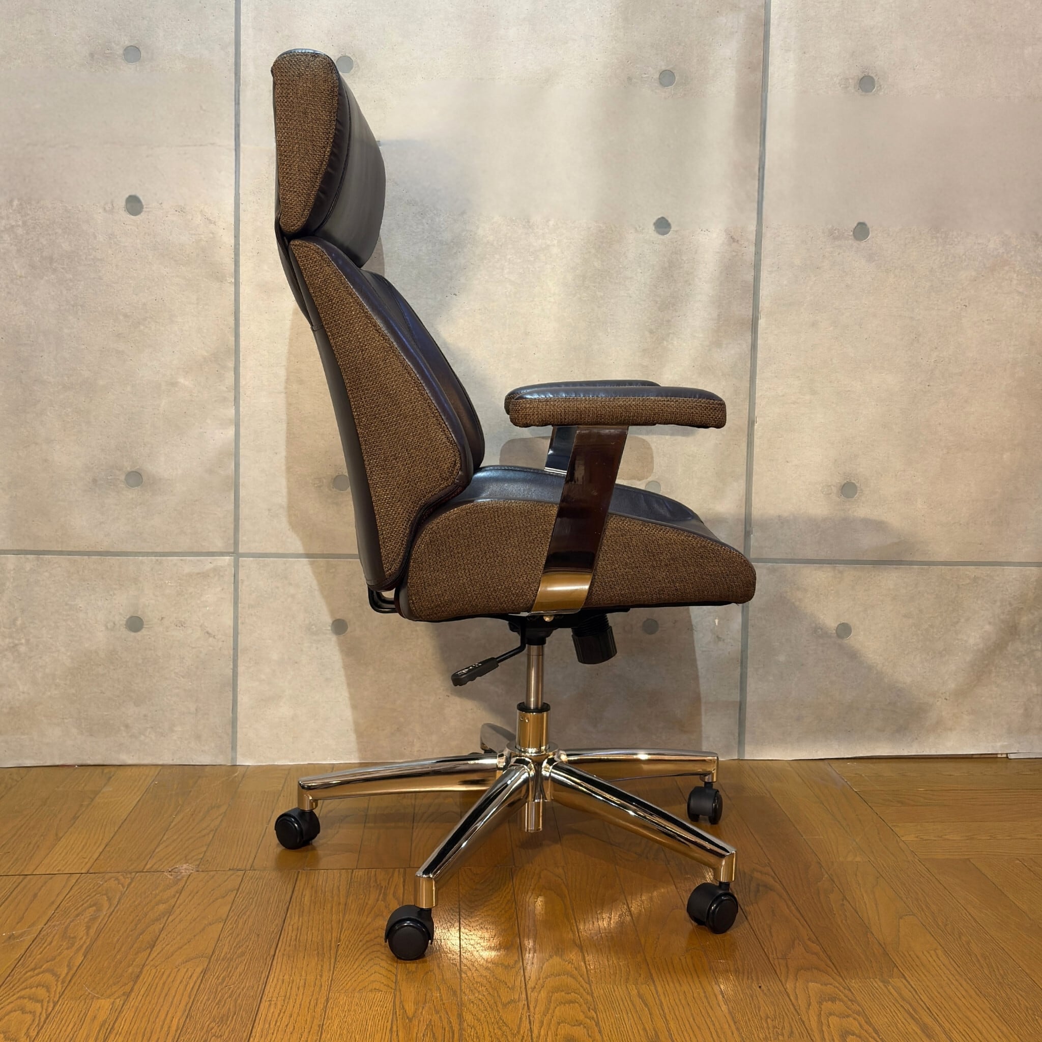 新品】ヴィンテージ風 デスクチェア WP | レザー×ファブリック