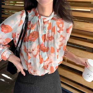 ボウタイ付き花柄スタンドカラーシャツ A00827