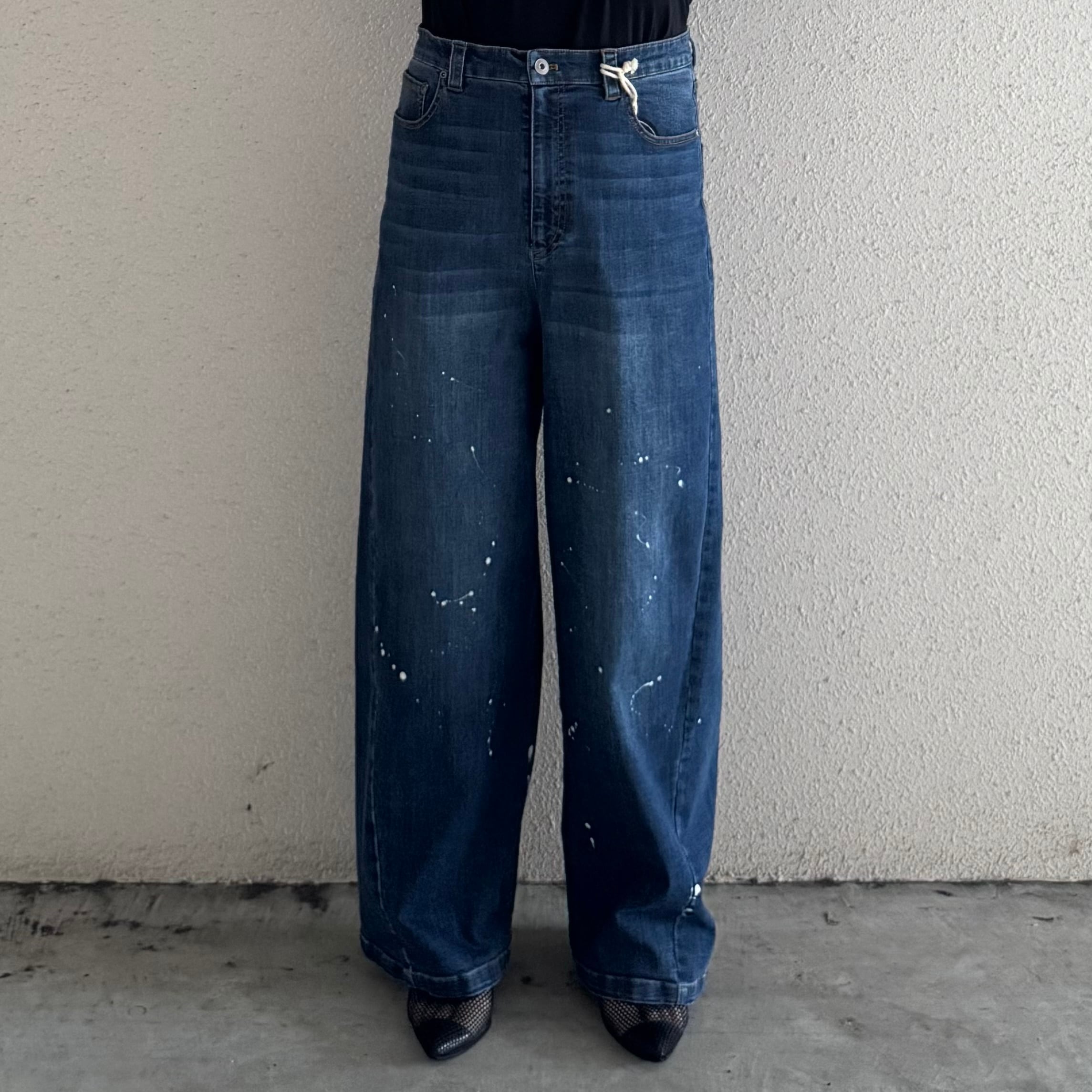 ayane】ペイント加工バレルレッグデニムパンツ 875815 アヤン | VIVONE