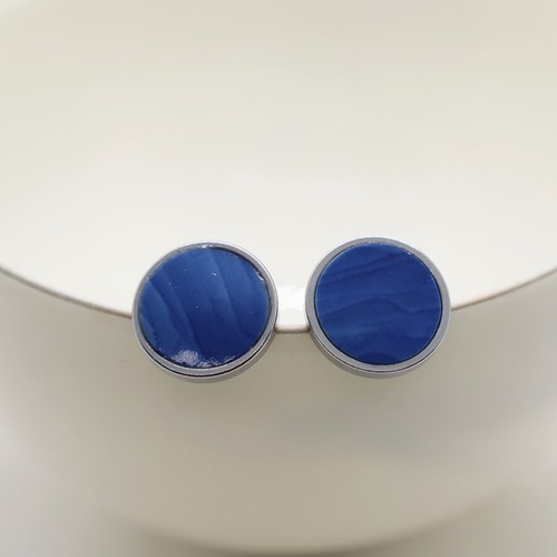Stud earrings25