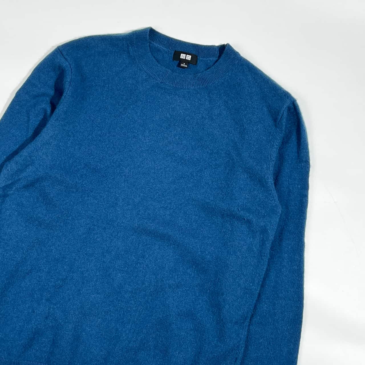 カシミヤ100% UNIQLO ユニクロ ニット セーター S/ネイビーブルー