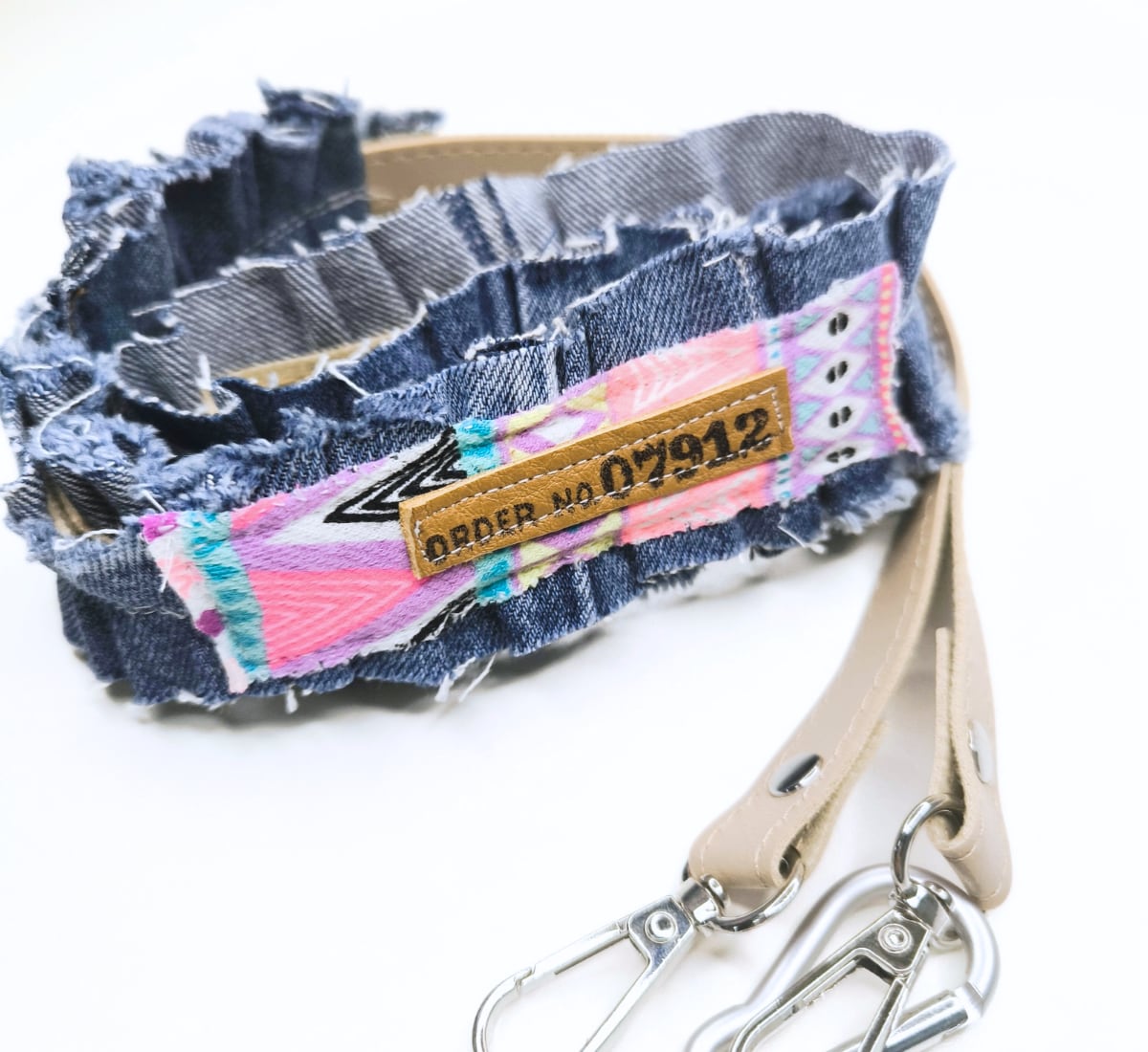 切りっぱなしフリルのショルダーストラップ デニムリメイク