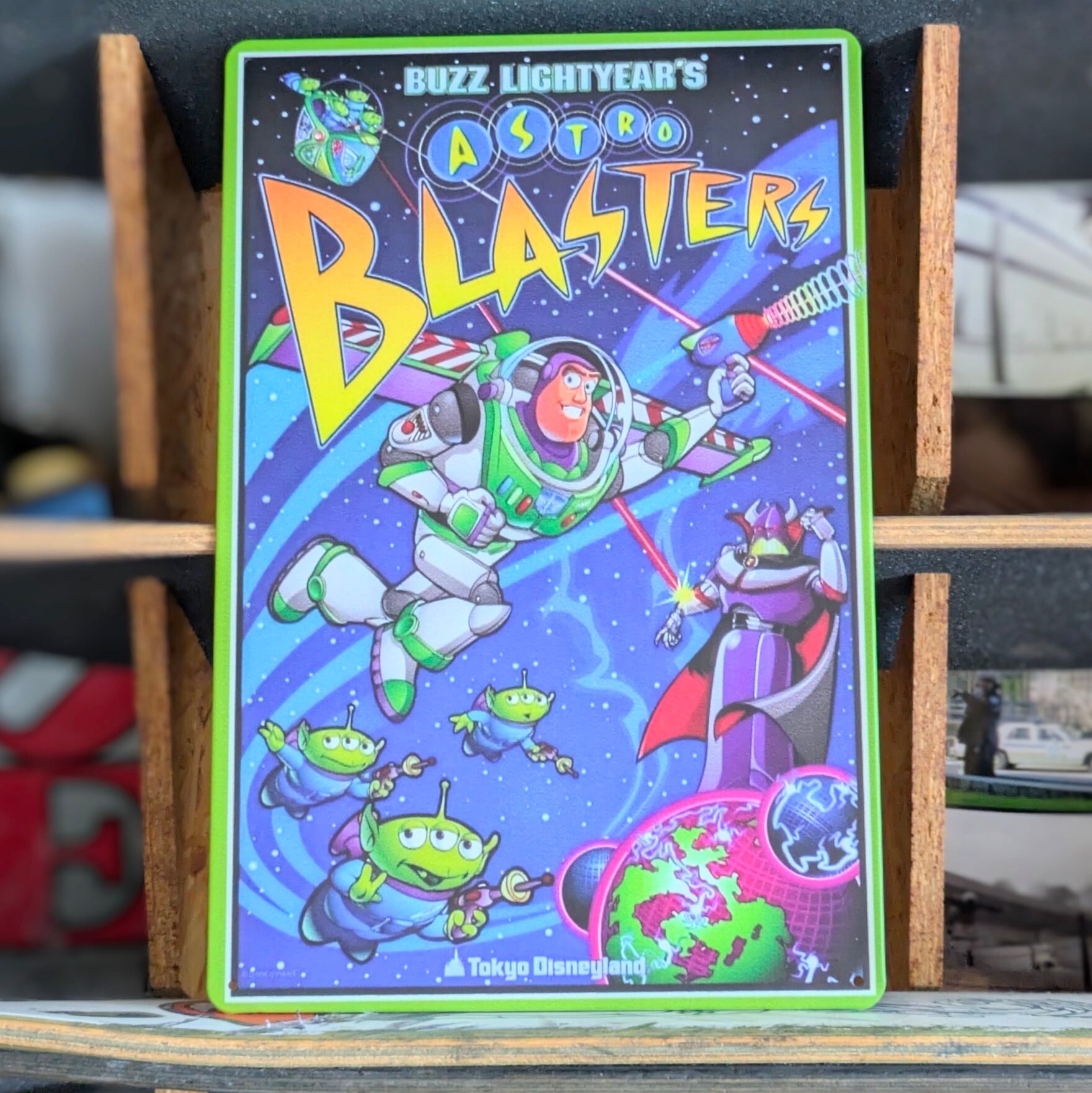 ♧送料無料！ちょうどいいブリキ看板【 Buzz Lightyear（ バズ・ライトイヤー ）】トイストーリー / METAL SIGN / メタルサイン / ブリキ看板 / サインボード / ビンテージ加工 〚アメリカン雑貨 アメトイ〛