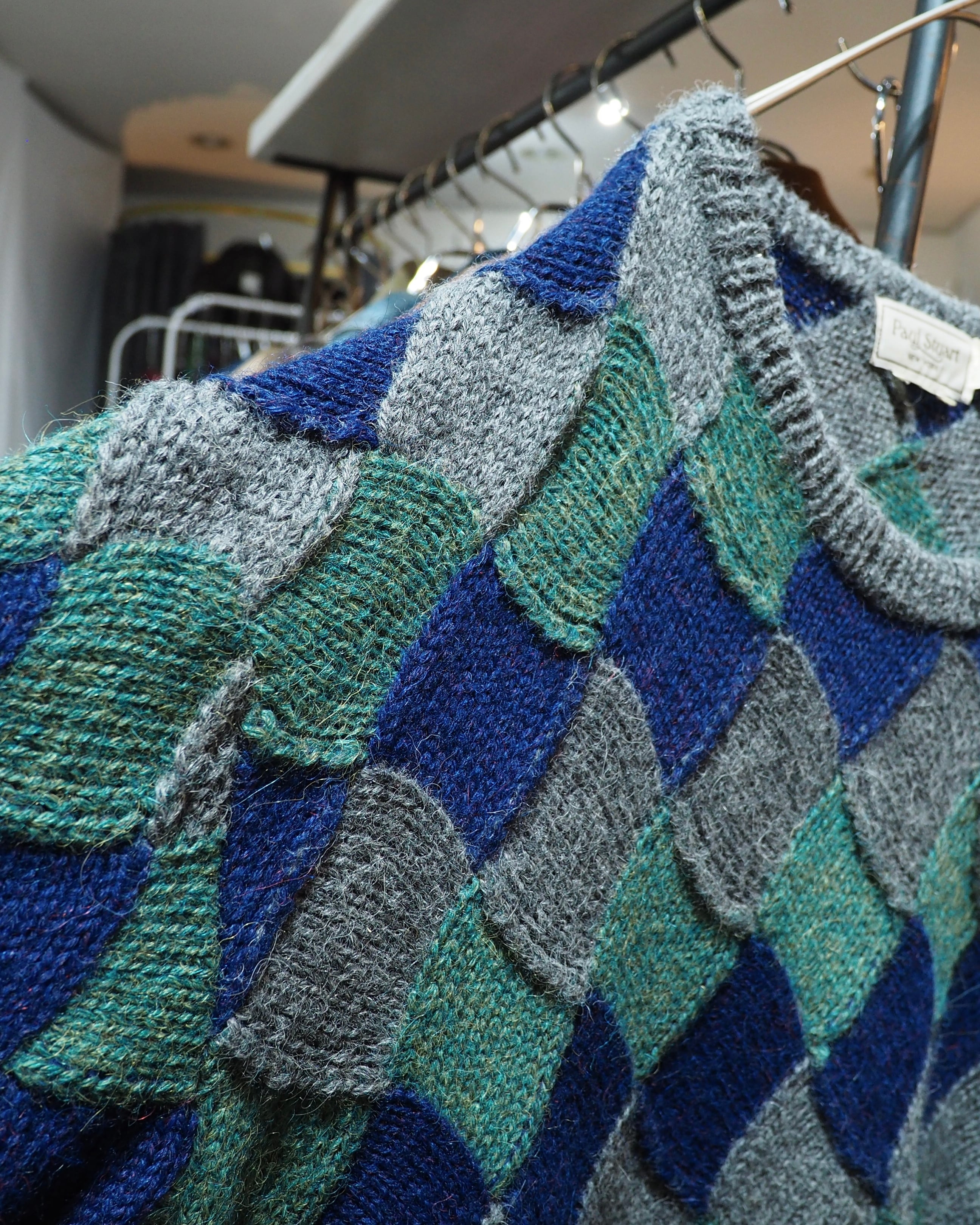 1980 - 90s " Paul Stuart - Handmade " Undulating Diamond Vintage Loose Knit
