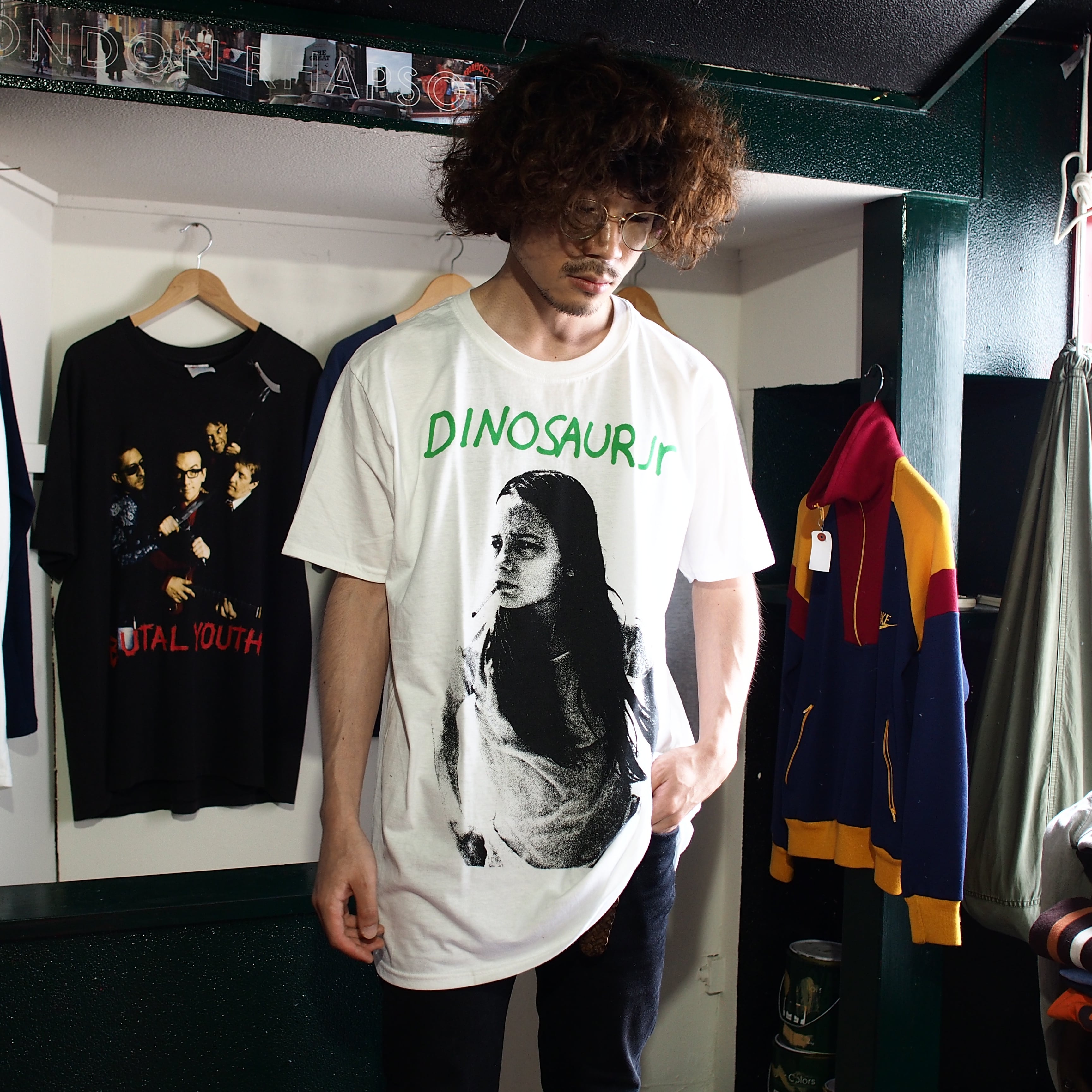 最上の品質な 希少 DINOSAUR JR Tシャツ ダイナソーjr バンドTシャツ T