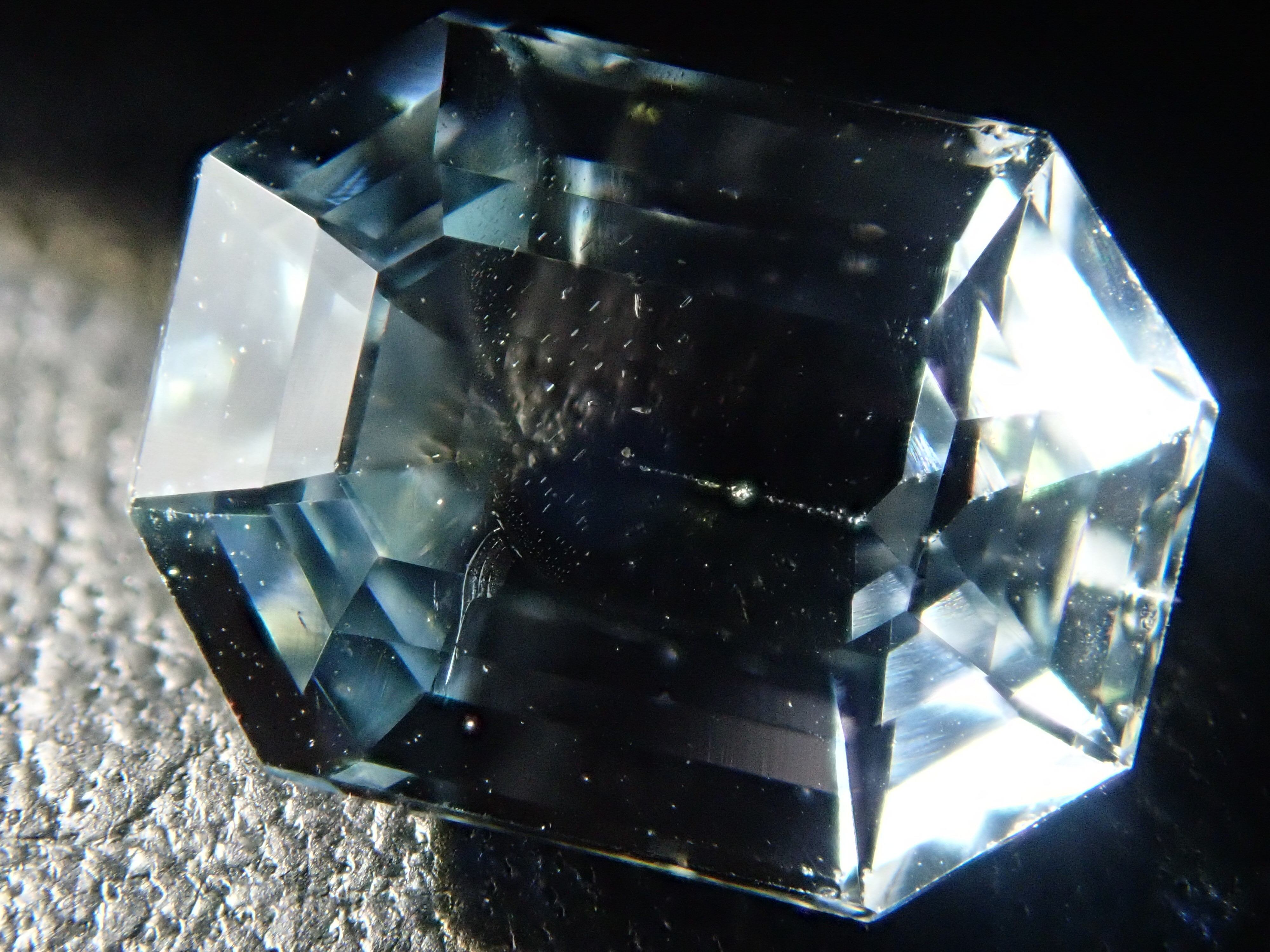 パキスタン産アクアマリン 1.37ct