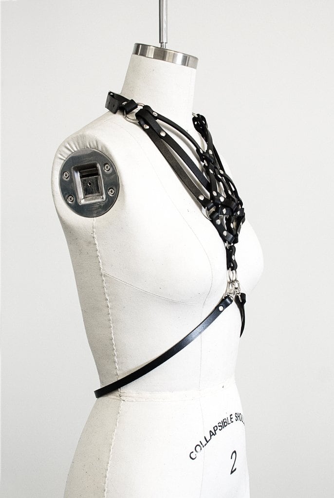 ZANA BAYNE necklace harness | angura (アングラ) street