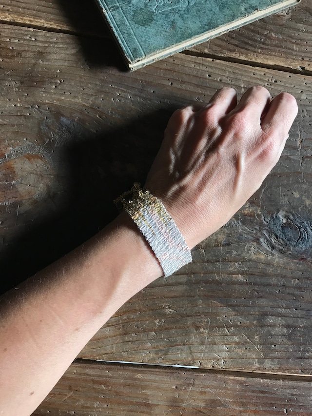 Stephanie Schneider  silver weaving bracelet　baby pink and gold