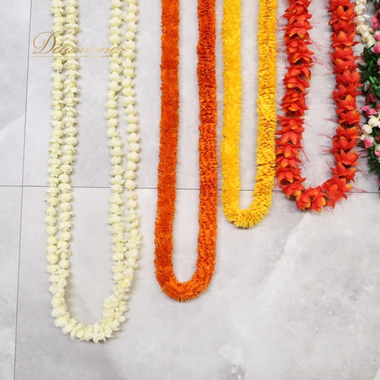 フラダンス 小物 まとめ売り 全8点 セット レイ ピカケレイ イリマレイ 花 白 黄 緑 タヒチアン フラ ダンス ステージ イベント アクセサリー ネックレス 飾り ホワイト系 イエロー系 オレンジ系 ピンク系