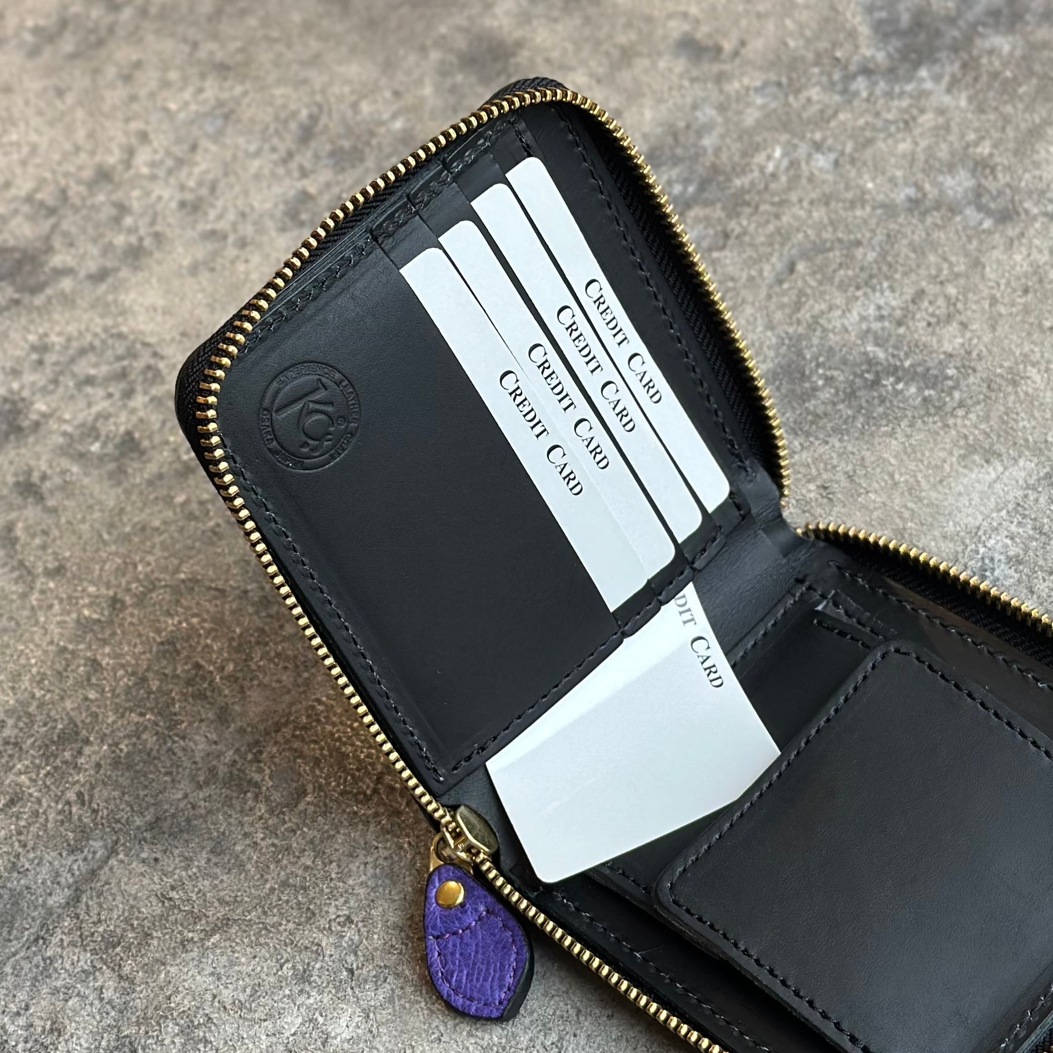 限定商品】ビルフォールド ラウンドジップ エミュー | ケイシイズ