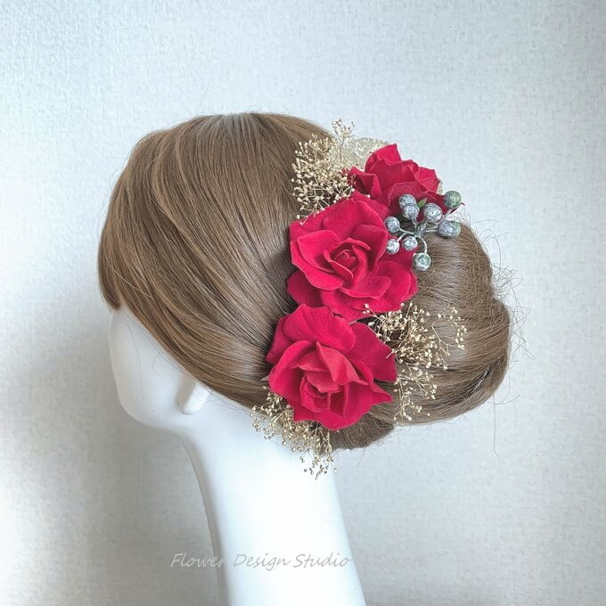 薔薇　かすみ草　髪飾り　ヘッドドレス　赤×白