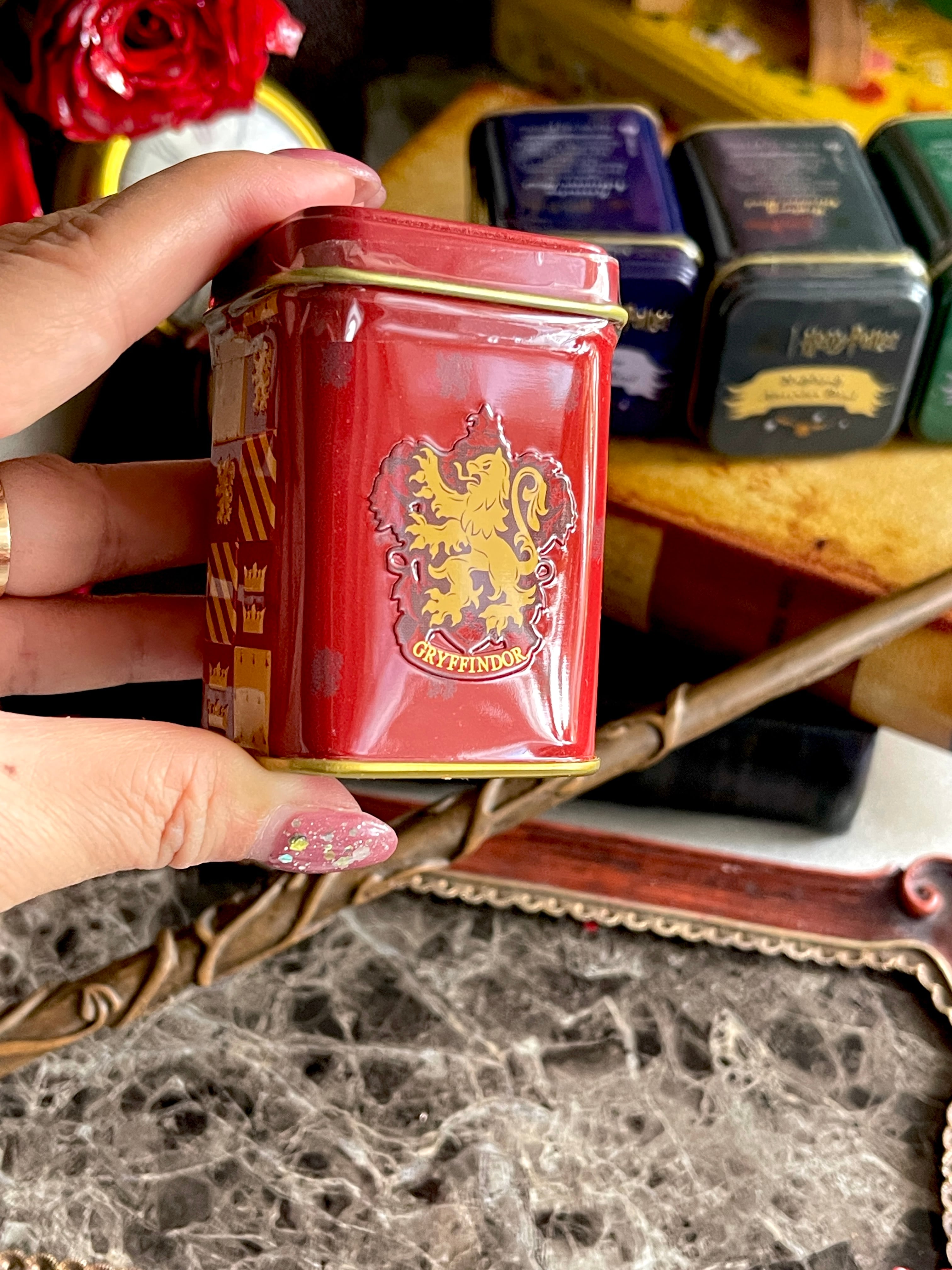 ◇新入荷◇ハリーポッター◇4寮ミニセット◇紅茶◇4缶セット◇ニュー