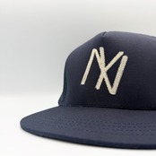 【gifthat別注】Coopers Town Chain Stitch Logo Mesh Cap