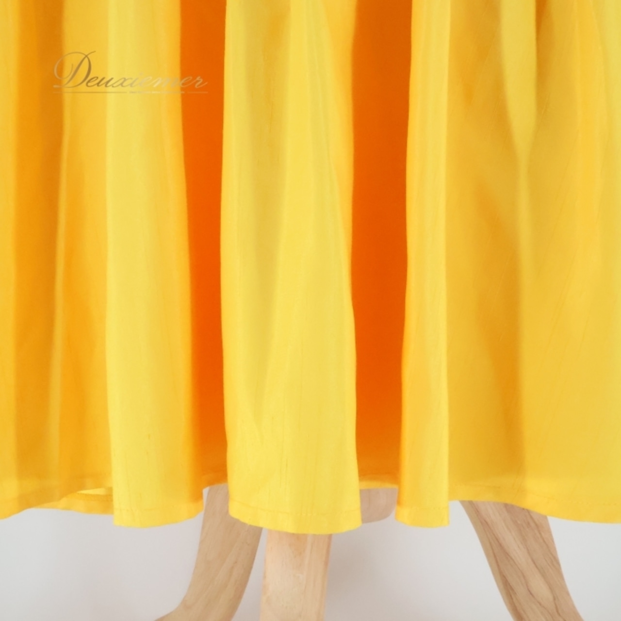 フラダンス 衣装 ワンピース ドレス ココエミリー イエロー系 CoCoEmily ハイネック フリル ノースリーブ かわいい 華やか 鮮やか 明るい 黄 緑 ハワイアン アロハ ハワイアンプリント フラ ダンス レッスン 練習 おしゃれ スタイリッシュ