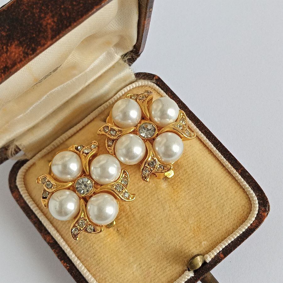 パール＆クリアラインストーンのクリップイヤリング #83