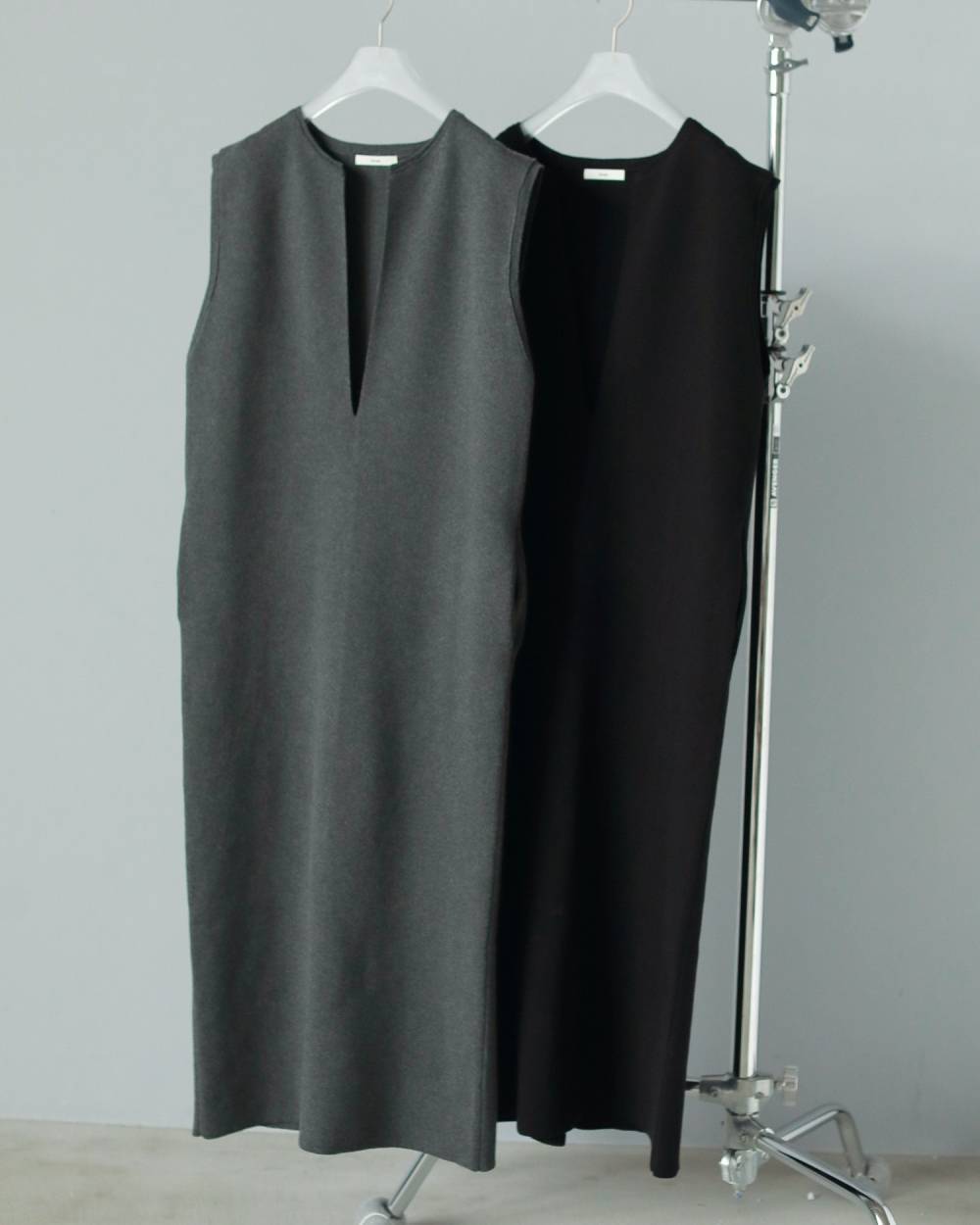 ànuke】Crewneck Botton Vest | LASHIC