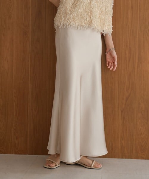 satin low skirt