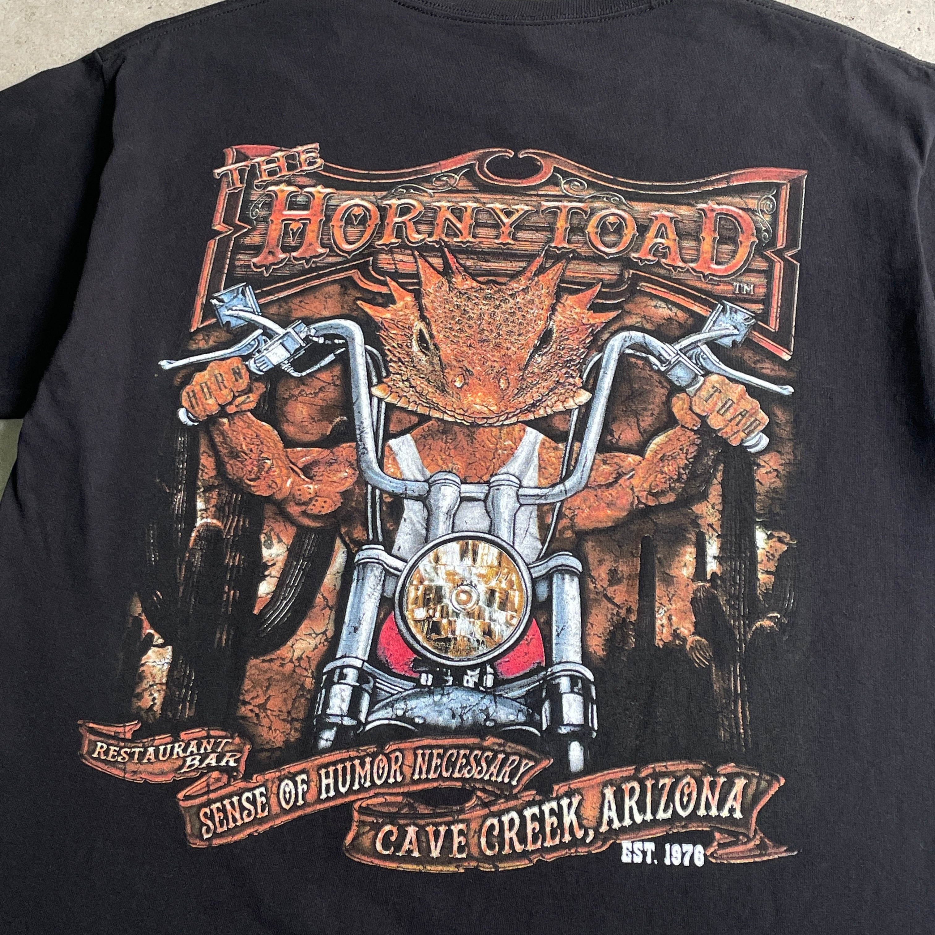 THE HORNY TOAD レストランバー 企業ロゴ アドバタイジング バック