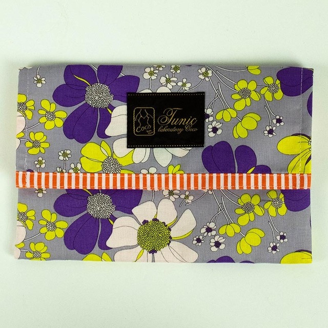 ケース　TUNIC　綿プリント裏タフタボンディング加工　スリムマルチケース　マリーグレー　18154-B