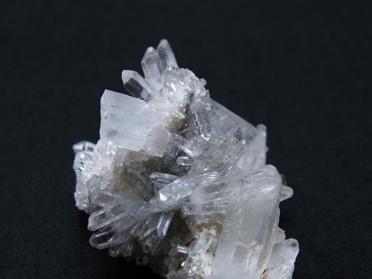 水晶 クラスター 水晶 原石 クリスタル 四川省産 172-2089 | 天然石 