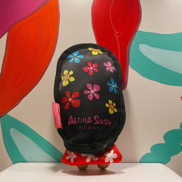 ALOHA SUSU DOLL and PET TOY / Suzanne Jennerich