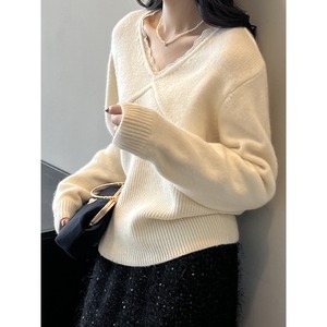 lace v neck knit N30420