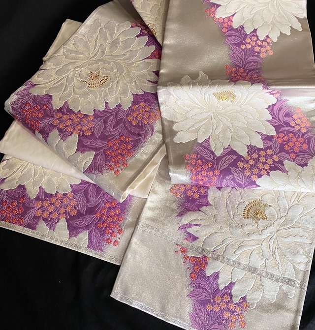 大輪の牡丹の袋帯〉白牡丹 草花SALE 織り出し | 和小物 あかりや 