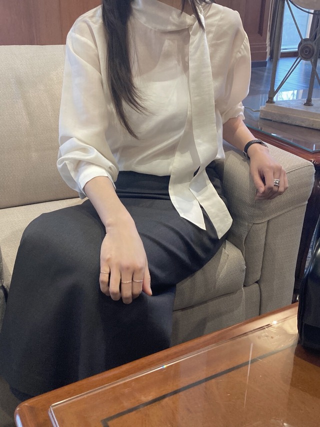 (予約) TOUST / Aru tie blouse 2color