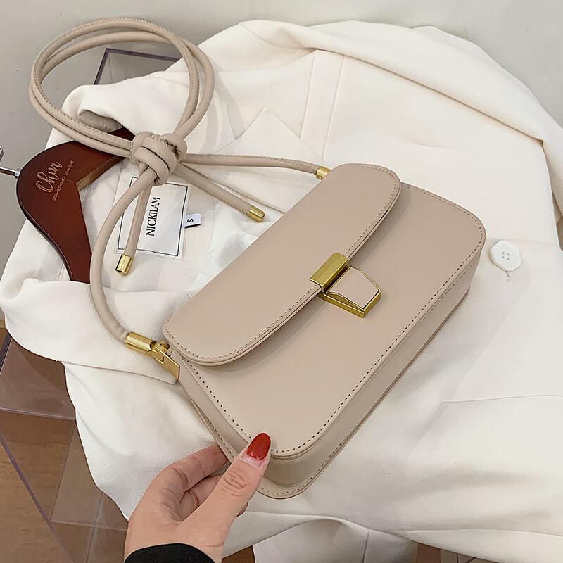 Shangxinスモールバッグウィメンズバッグ2020新しいトレンディなファッションオールマッチシングルショルダーメッセンジャーバッグバージョンのネットレッドテクスチャスモールスクエアバッグ 手作りハンドバック66810669692