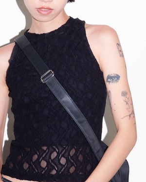 1990s Euro vintage - American sleeve lace top