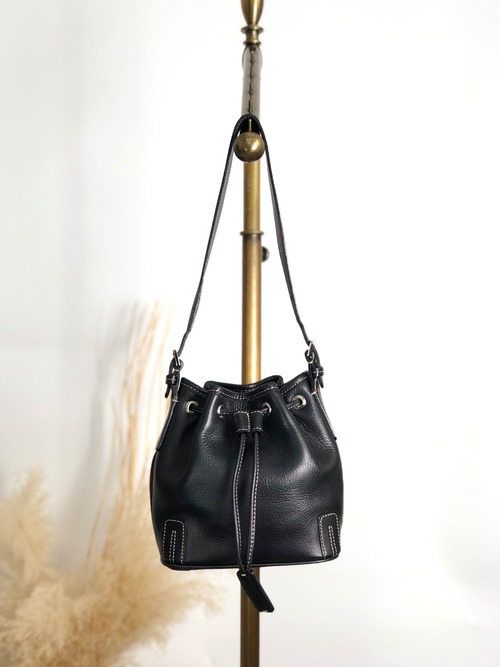 BURBERRY バーバリー ショルダーバッグ ブラック レザー 巾着 vintage ヴィンテージ オールド phkwjb